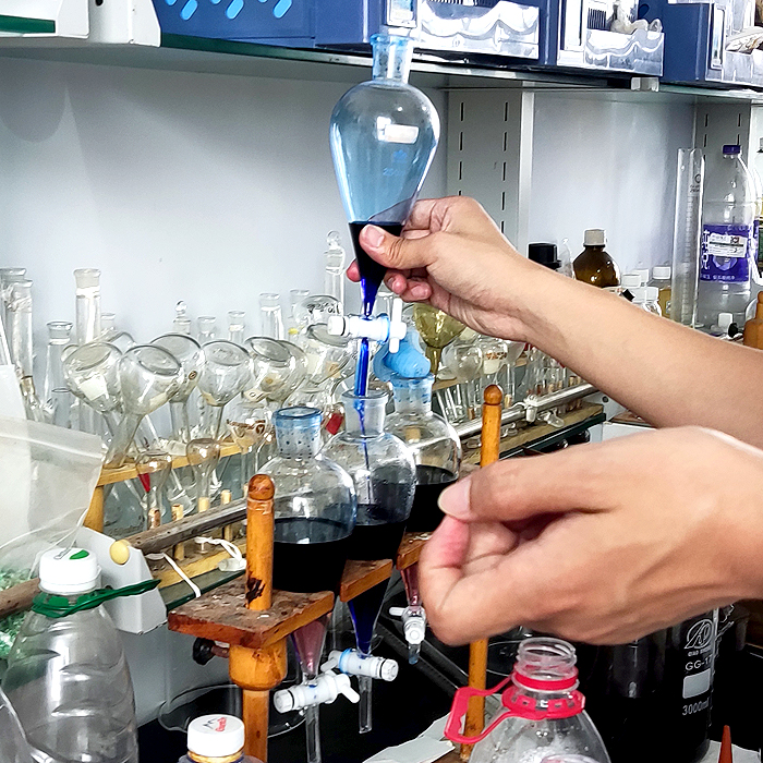 Alternative view of Laterite-Nickel ore extraction reagents